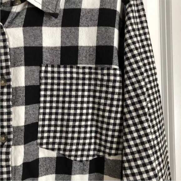 DA-SH WOMENS TOP SIZE 1X WHITE/BLACK PLAID BUTTON DOWN PATCHWORK LONG SLEEVE - Picture 5 of 7